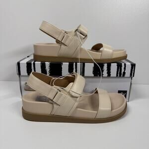NIB • DV by Dolce Vita Off White Argyle Sandal Size: 8